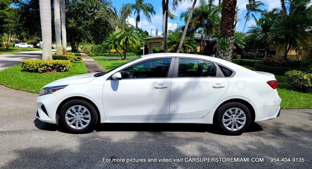 Used 2024 Kia Forte LX FWD image 5