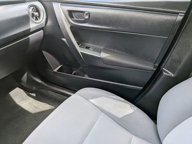 Used 2019 Toyota Corolla L image 16
