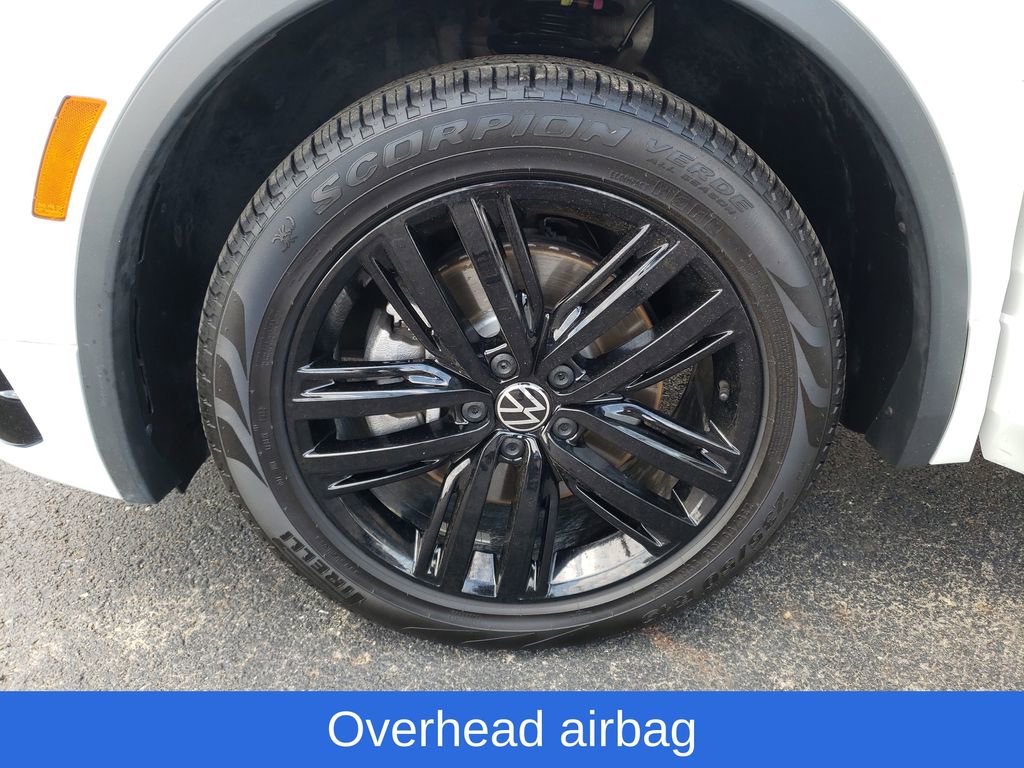 Used 2022 Volkswagen Tiguan SE R-Line AWD/4WD image 27