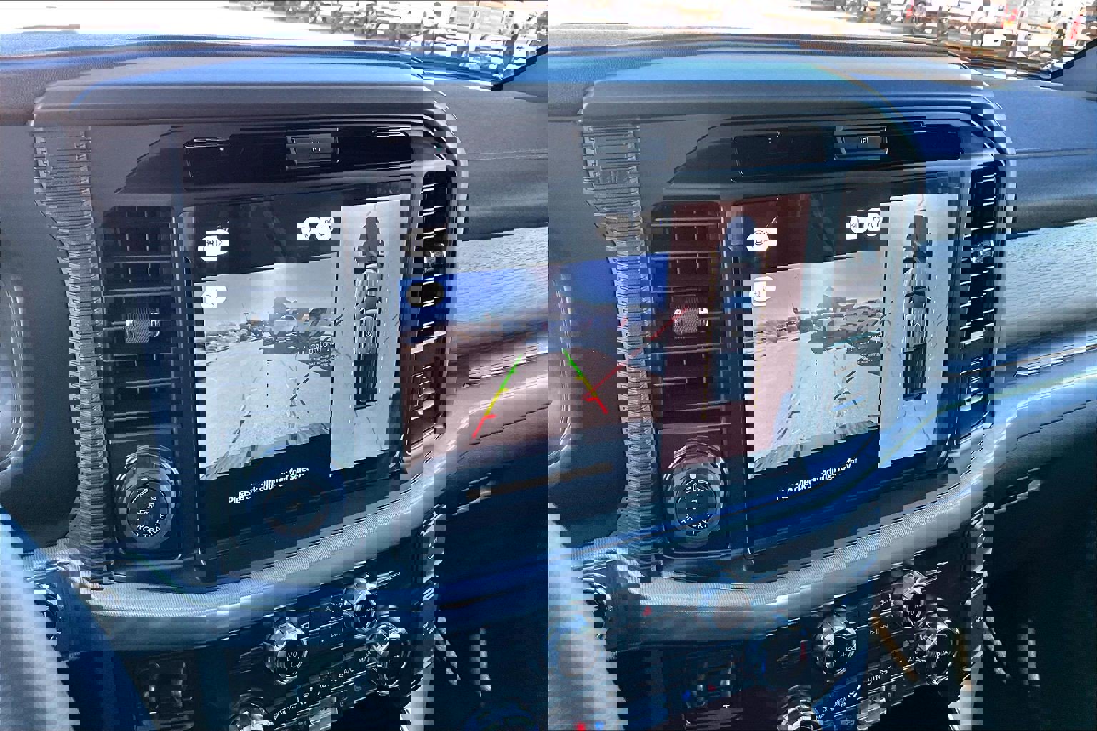 Used 2025 Ford F150 Lariat w/ Equipment Group 502A High image 15