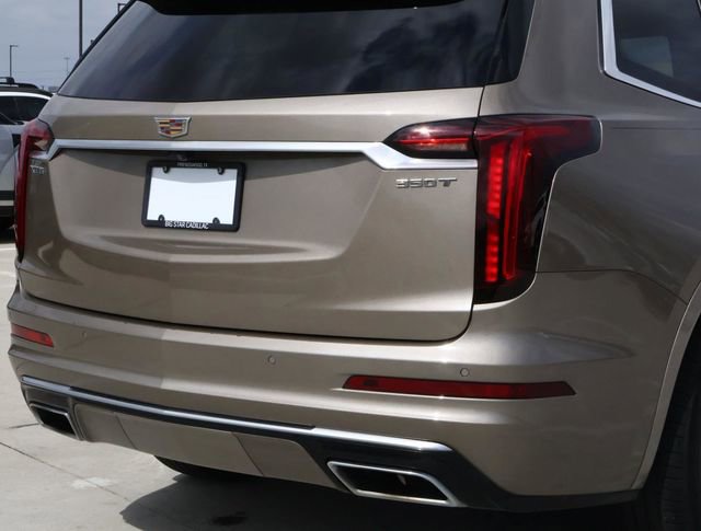 Certified 2023 Cadillac XT6 Luxury FWD image 11