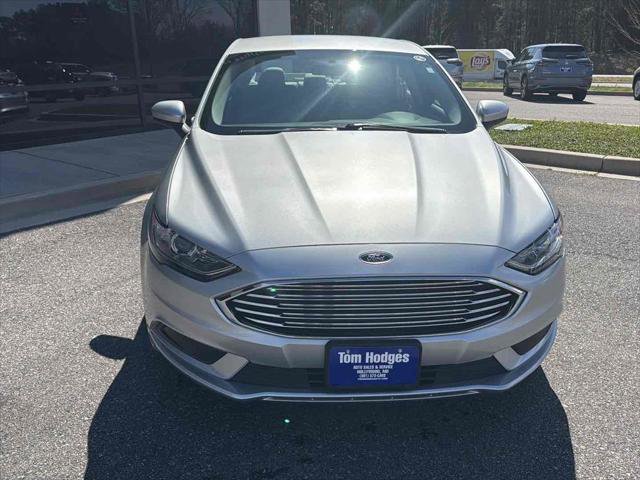 Used 2018 Ford Fusion S image 2
