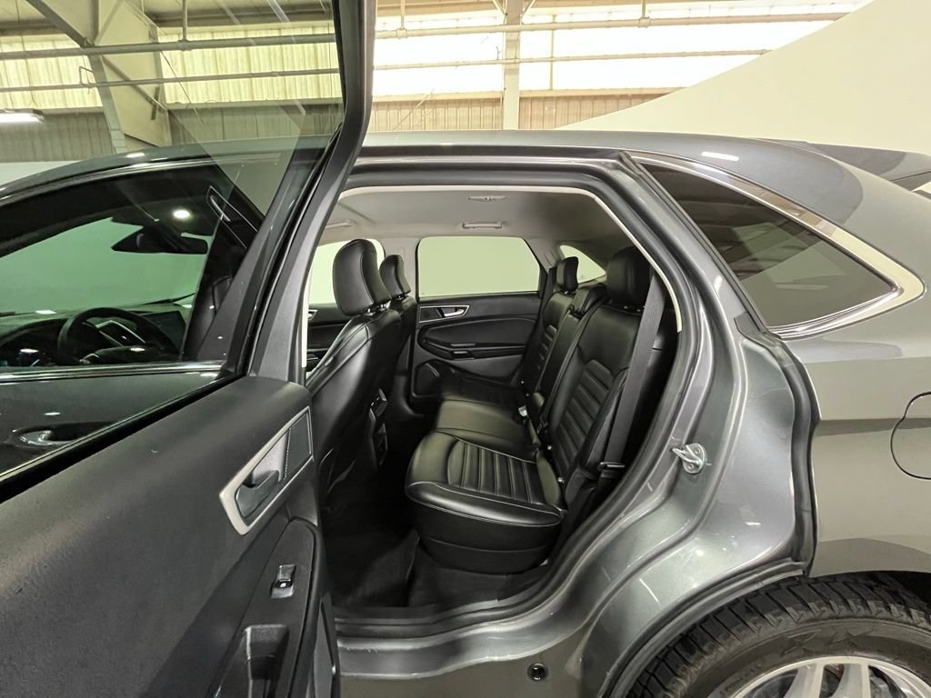 Used 2024 Ford Edge SEL AWD/4WD image 18