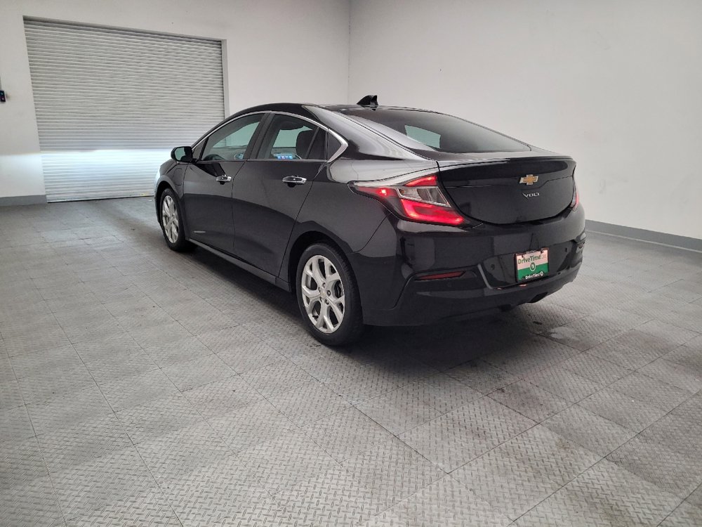 Used 2017 Chevrolet Volt Premier w/ Driver Confidence II Package FWD image 5