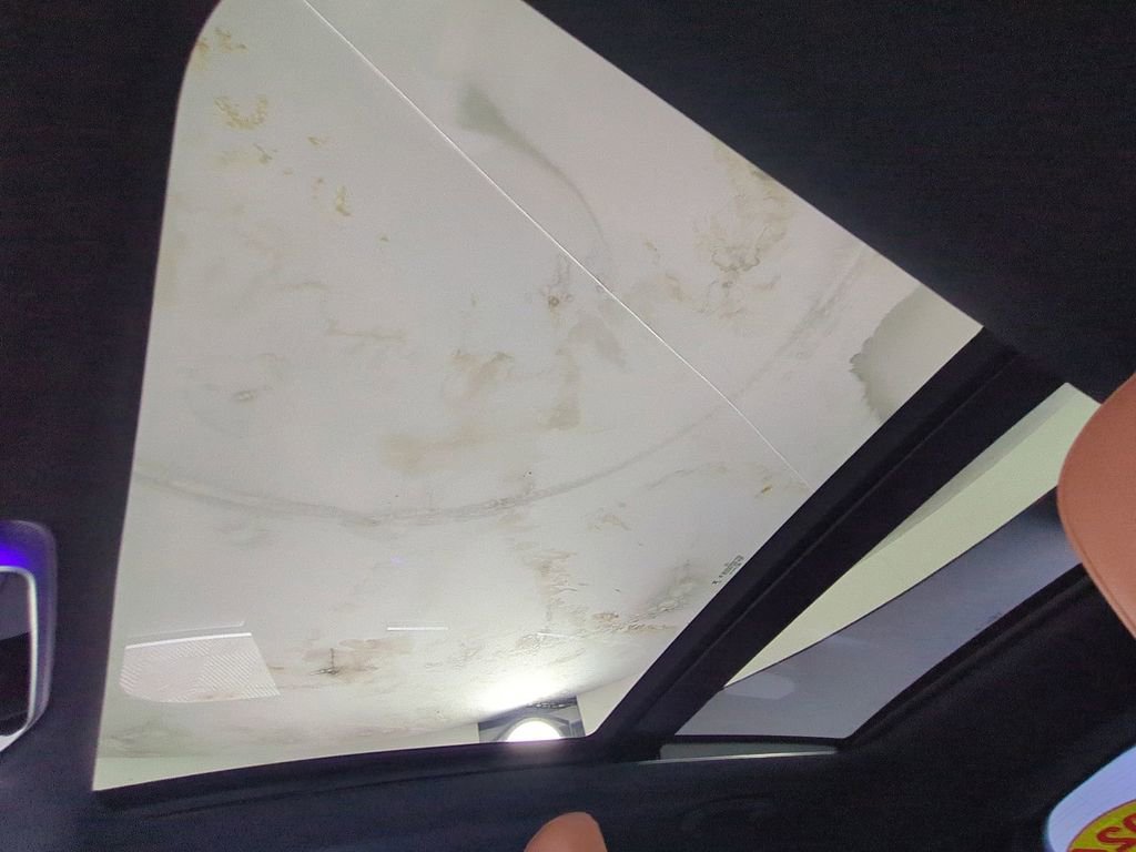 Used 2024 Mercedes-Benz GLC 300 4MATIC image 22