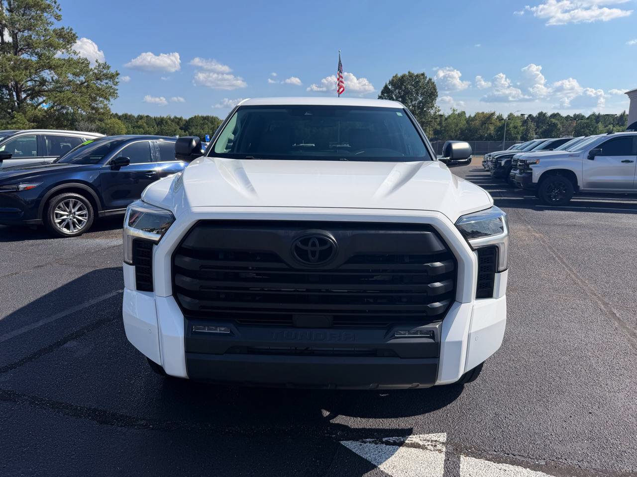 Used 2023 Toyota Tundra SR5 w/ SR5 Premium Package AWD/4WD image 2