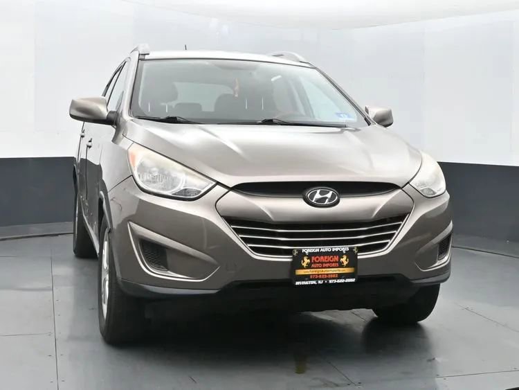Used 2011 Hyundai Tucson GLS image 3