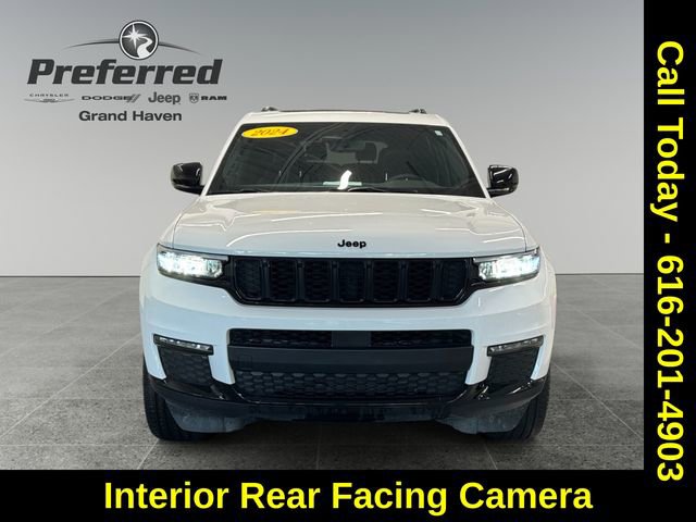 Used 2024 Jeep Grand Cherokee L Limited w/ Black Appearance Package image 11