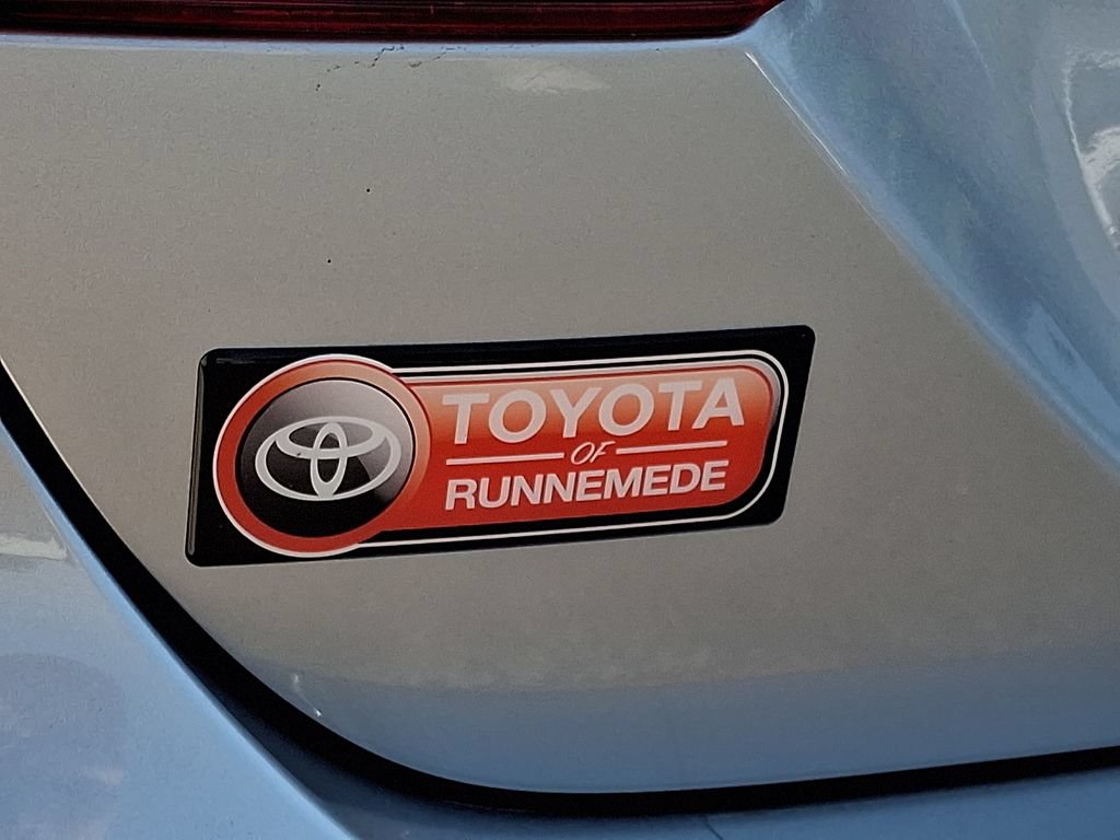 Certified 2020 Toyota Camry XLE AWD/4WD image 29