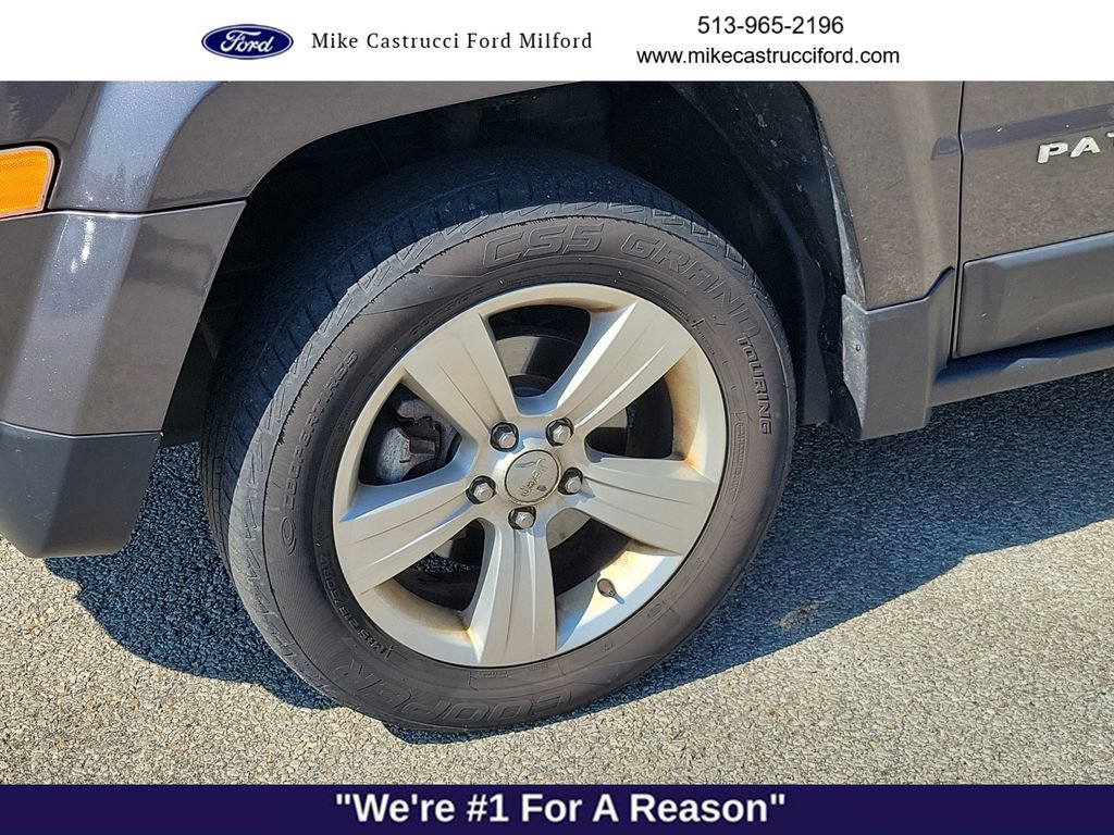 Used 2015 Jeep Patriot Latitude FWD image 9