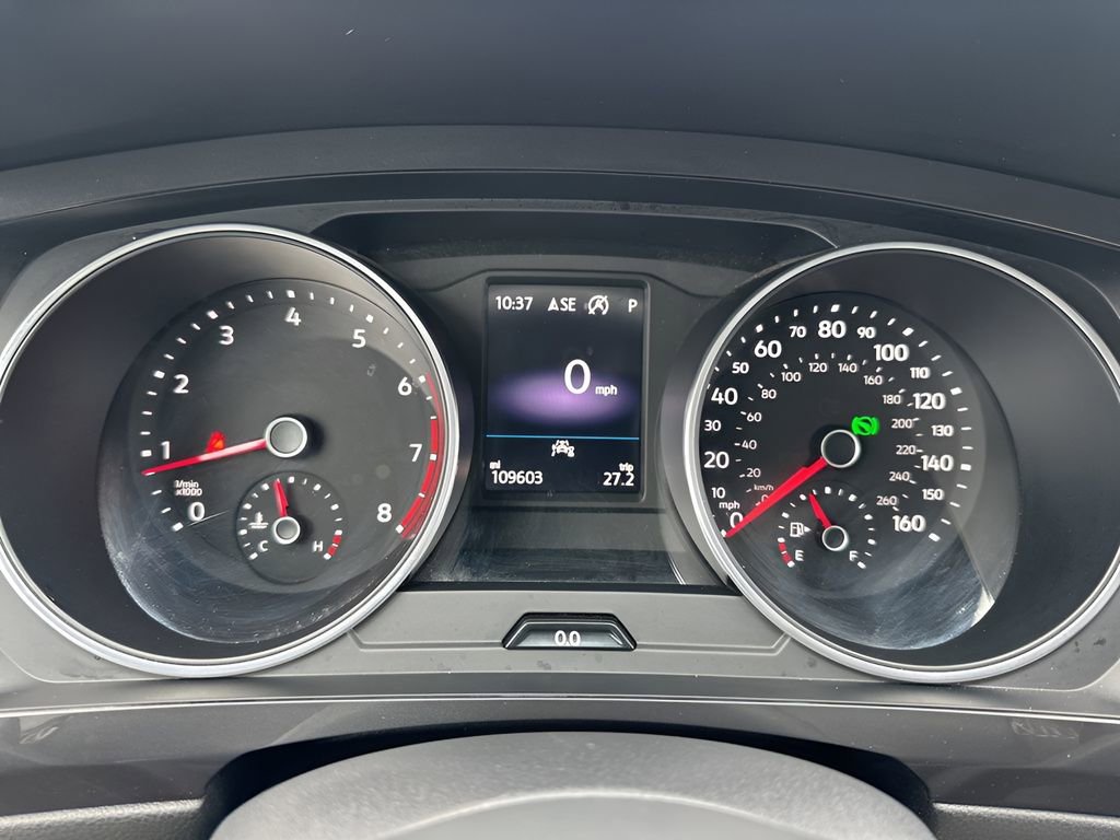 Used 2021 Volkswagen Tiguan SE image 22