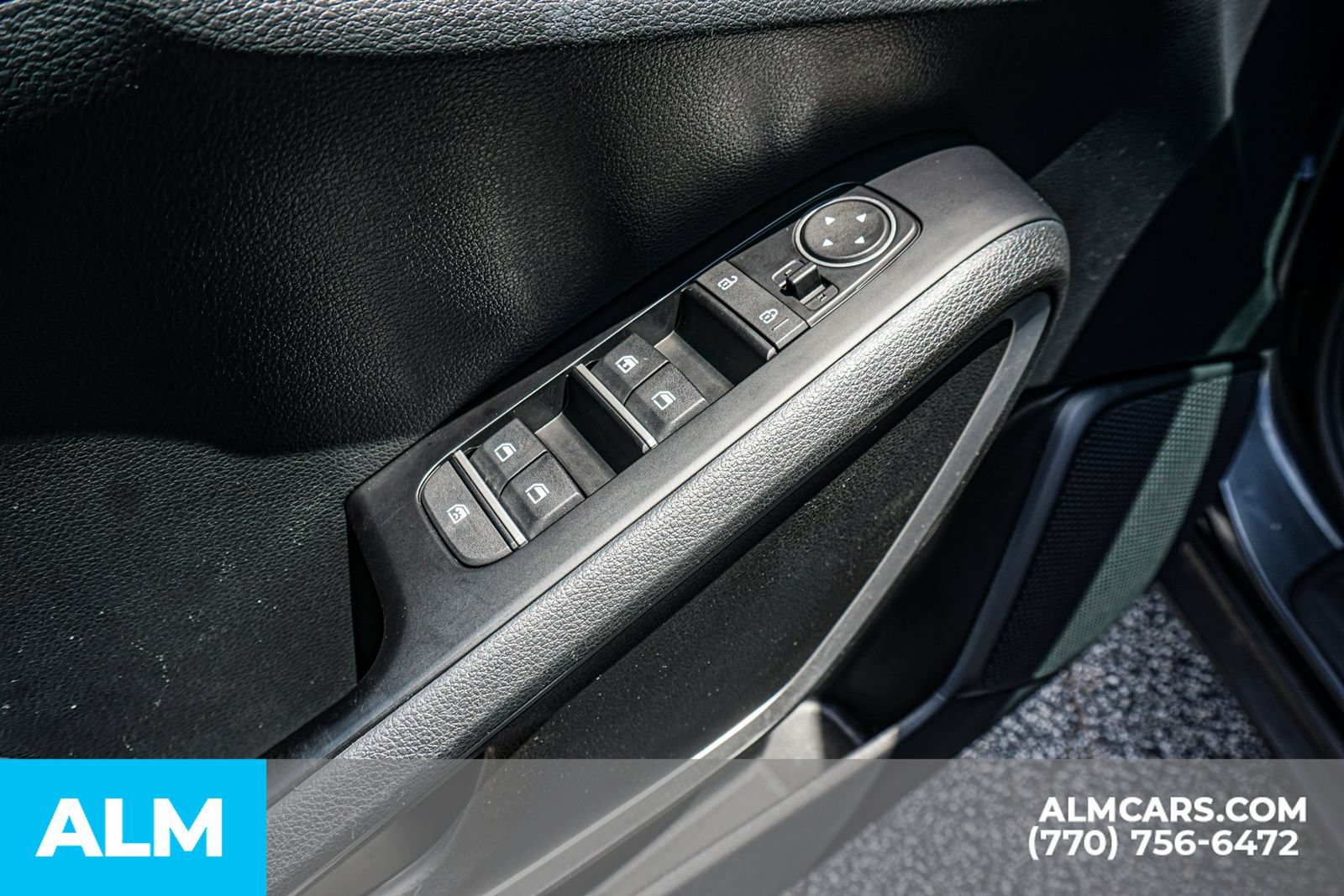 Used 2025 Kia Soul LX w/ LX Technology Package FWD image 48