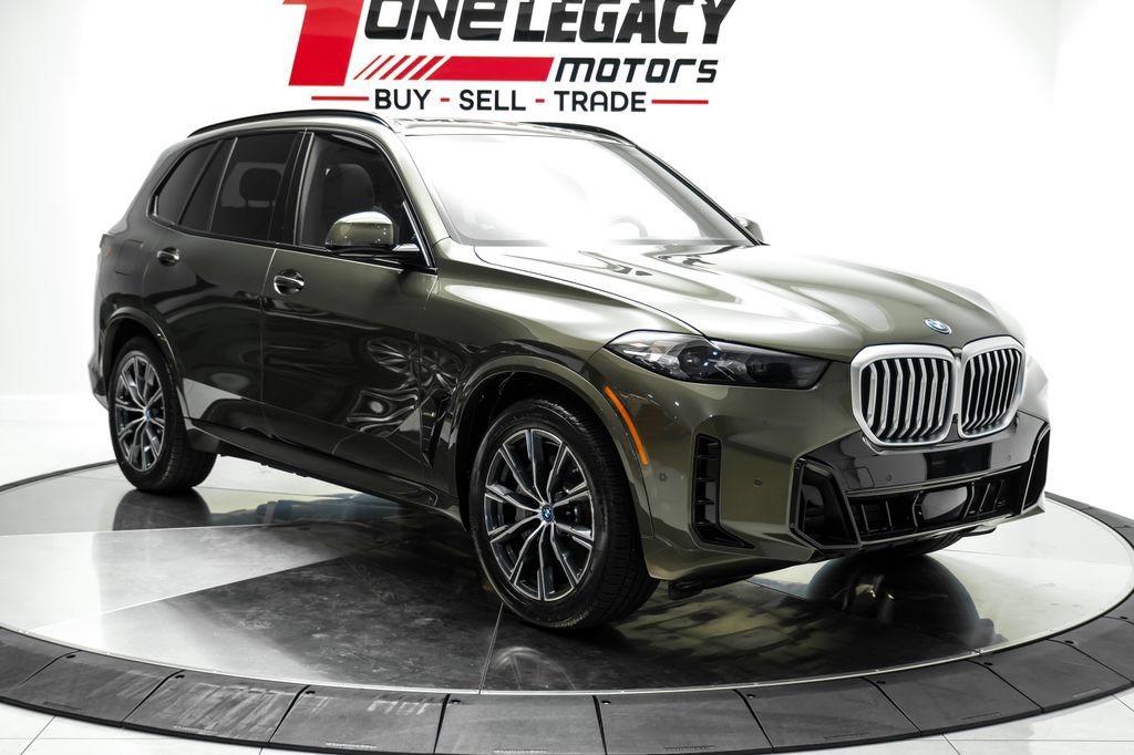 Used 2024 BMW X5 xDrive50e w/ M Sport Package AWD/4WD image 3