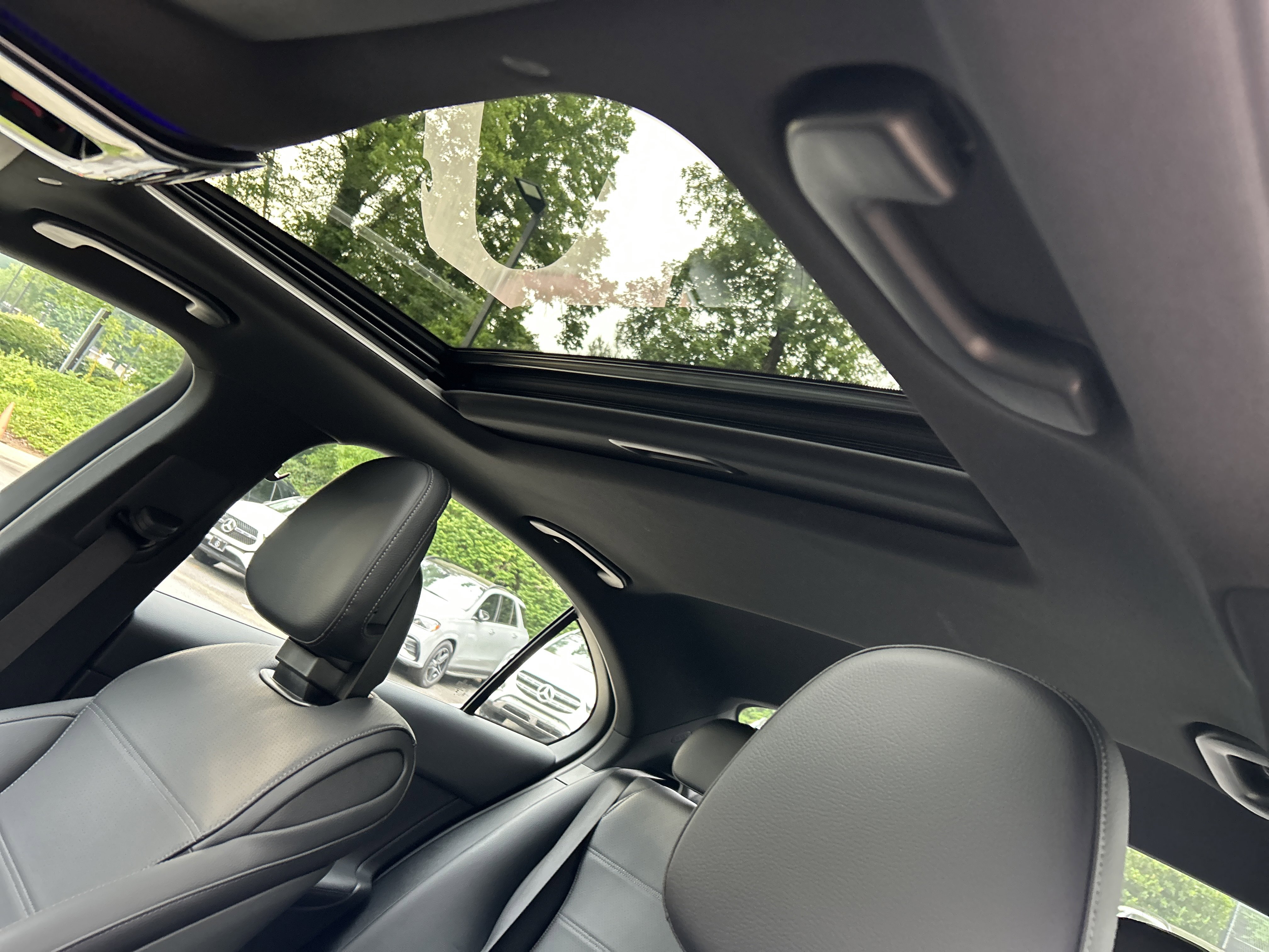Certified 2025 Mercedes-Benz C 300 Sedan image 25
