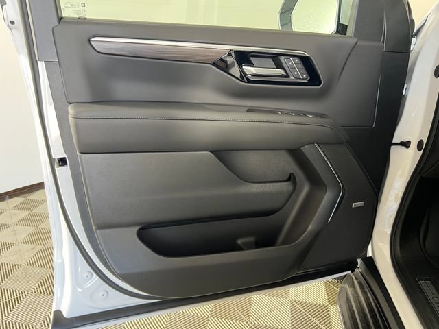 New 2026 Chevrolet Tahoe LT w/ Comfort Package RWD image 10