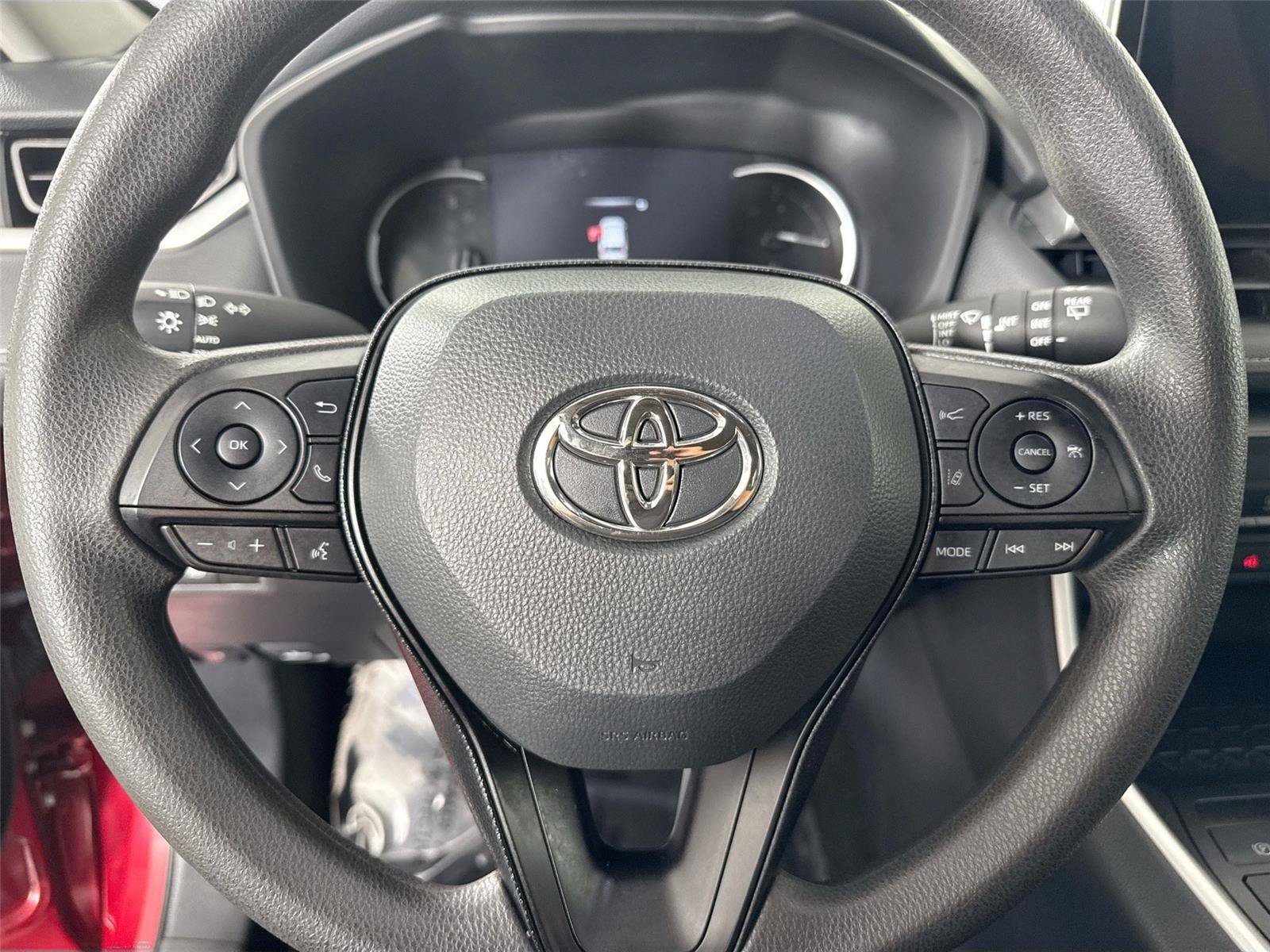 Certified 2025 Toyota RAV4 XLE FWD image 16
