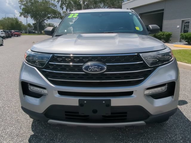 Certified 2022 Ford Explorer XLT w/ Equipment Group 202A RWD image 10