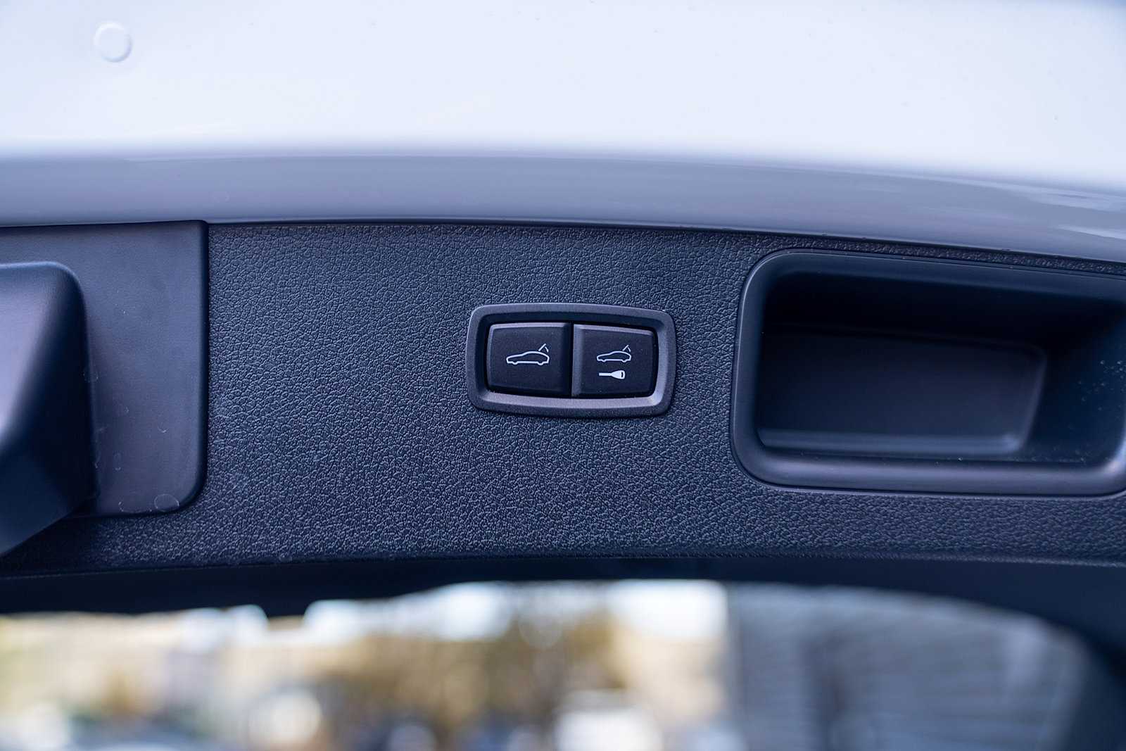 Certified 2025 Porsche Macan Turbo image 22