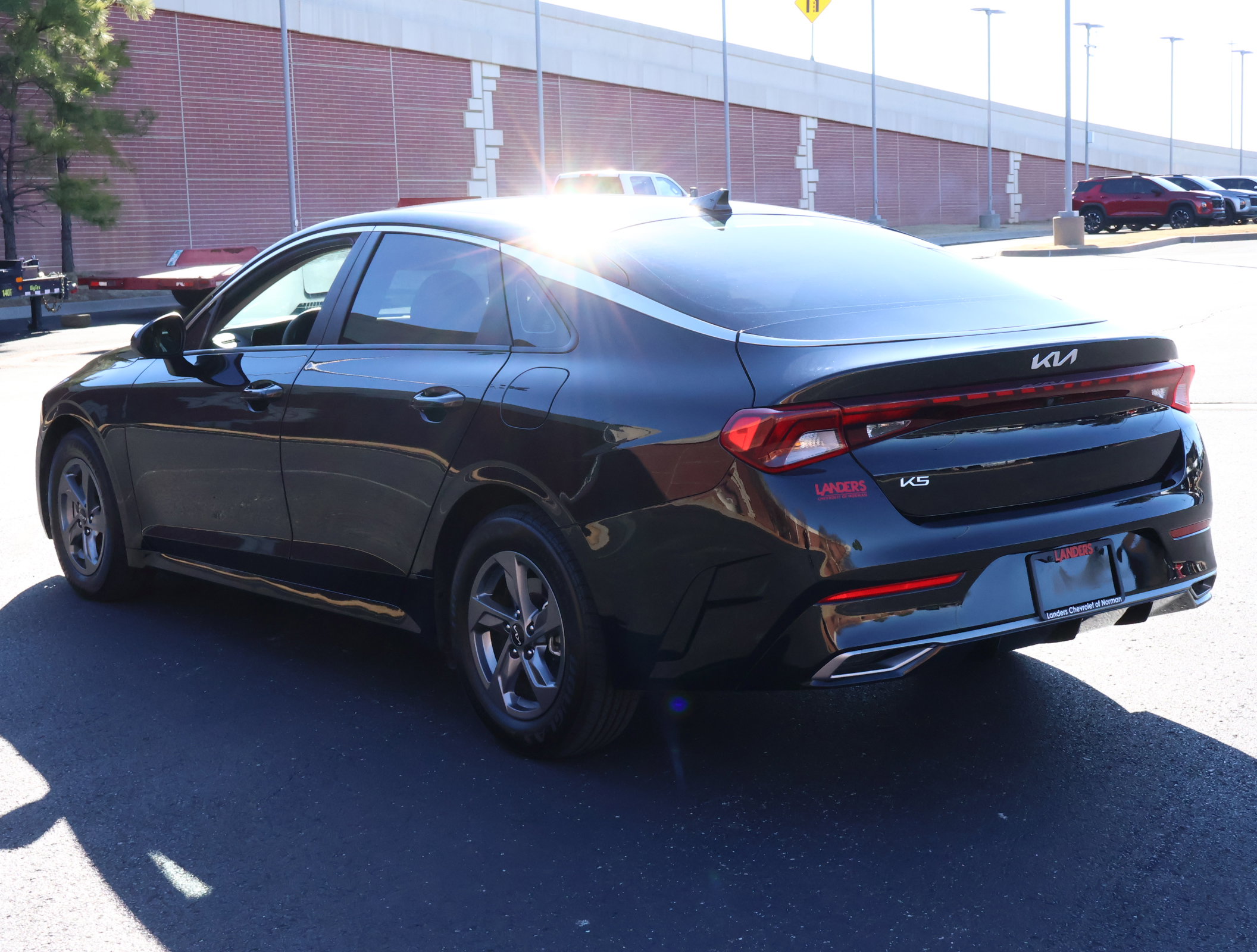 Used 2023 Kia K5 LXS image 6