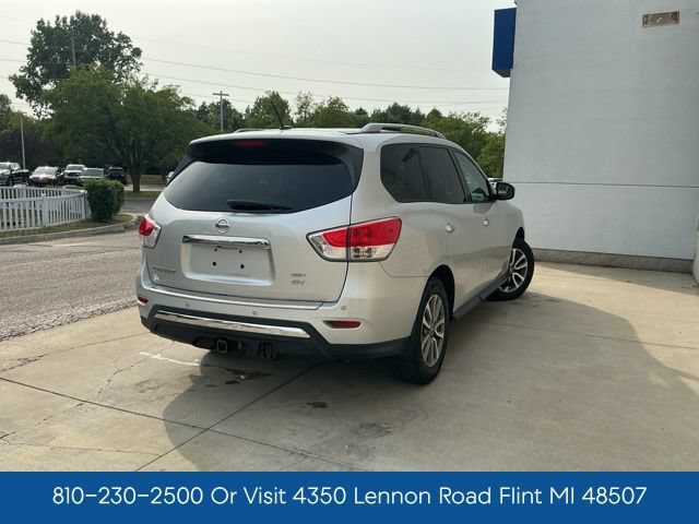 Used 2014 Nissan Pathfinder SV AWD/4WD image 6