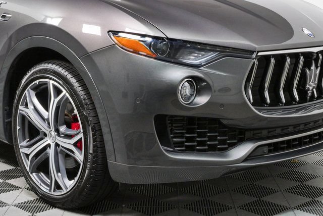 Certified 2023 Maserati Levante GT AWD/4WD image 38