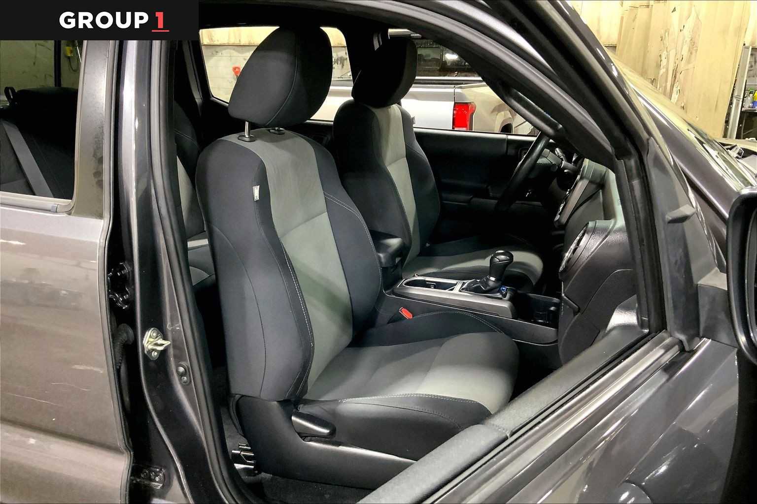 Certified 2020 Toyota Tacoma TRD Sport w/ Technology Package image 9