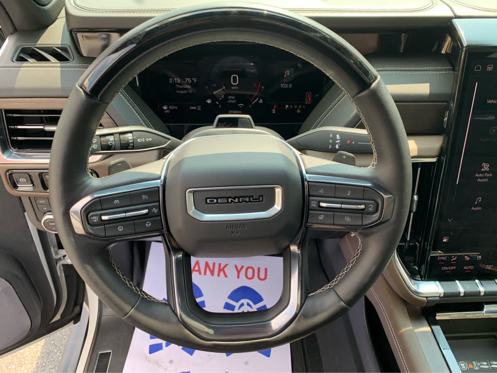 Used 2025 GMC Yukon Denali Ultimate AWD/4WD image 16