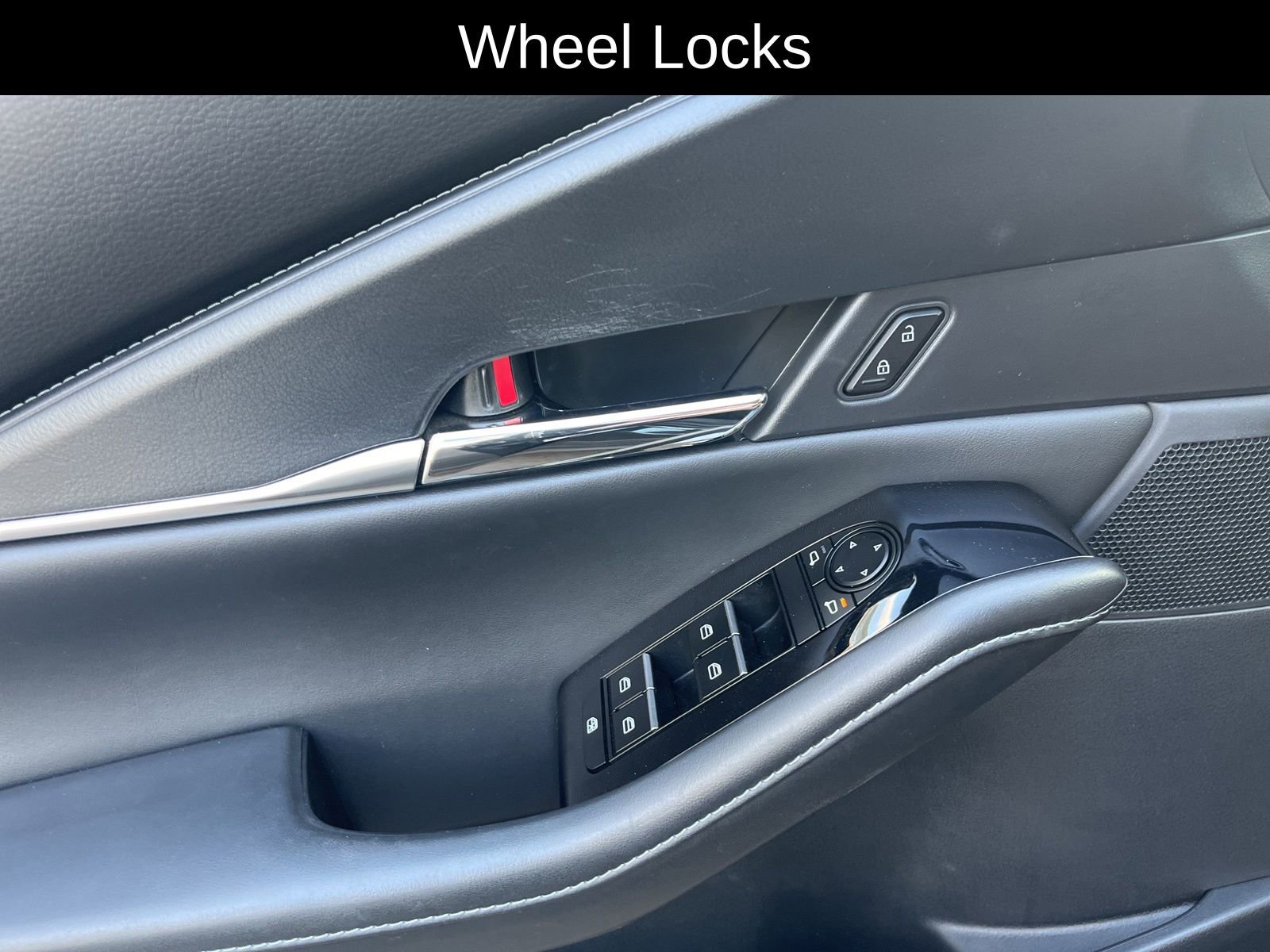 Certified 2023 MAZDA CX-30 AWD 2.5 S w/ Preferred Package image 13