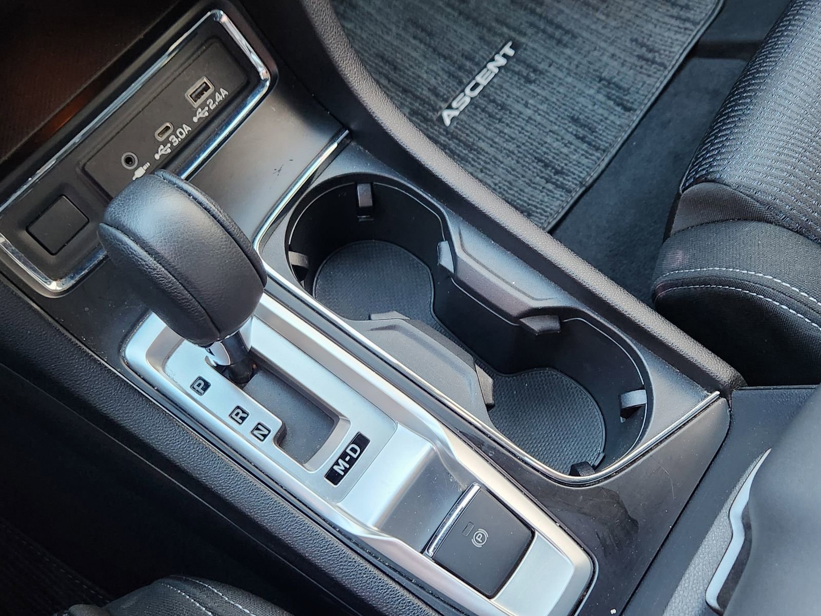 Used 2024 Subaru Ascent Premium w/ Convenience Package image 24