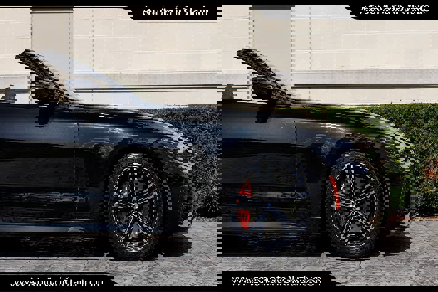 Used 2023 BMW M440i Convertible w/ Premium Package image 21