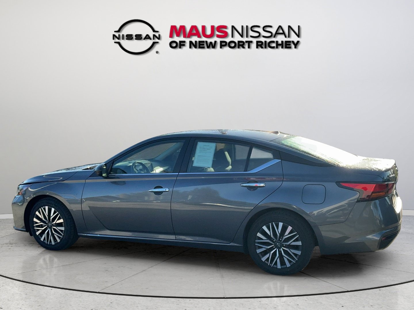 Certified 2025 Nissan Altima 2.5 SV FWD image 6