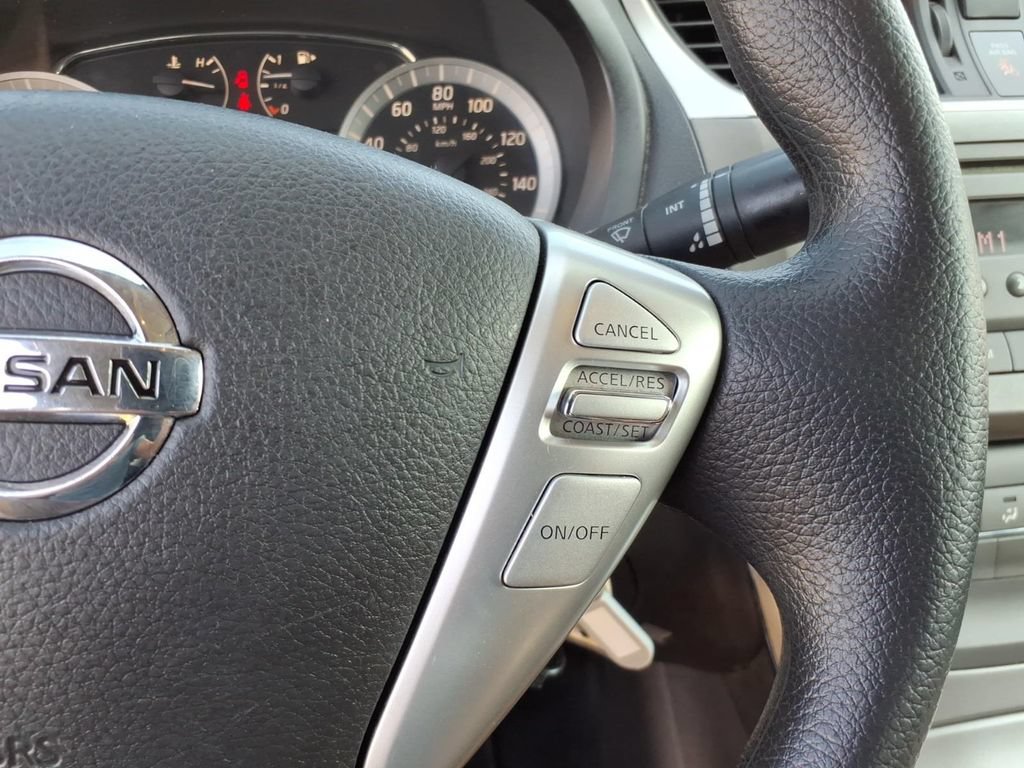 Used 2014 Nissan Sentra SV FWD image 9