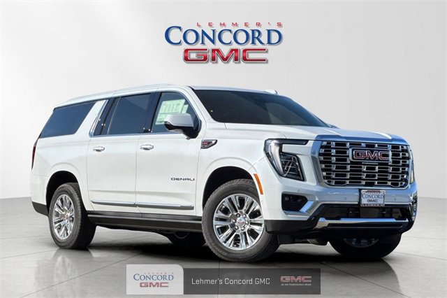 New 2026 GMC Yukon XL Denali w/ Sun & Power Step Package