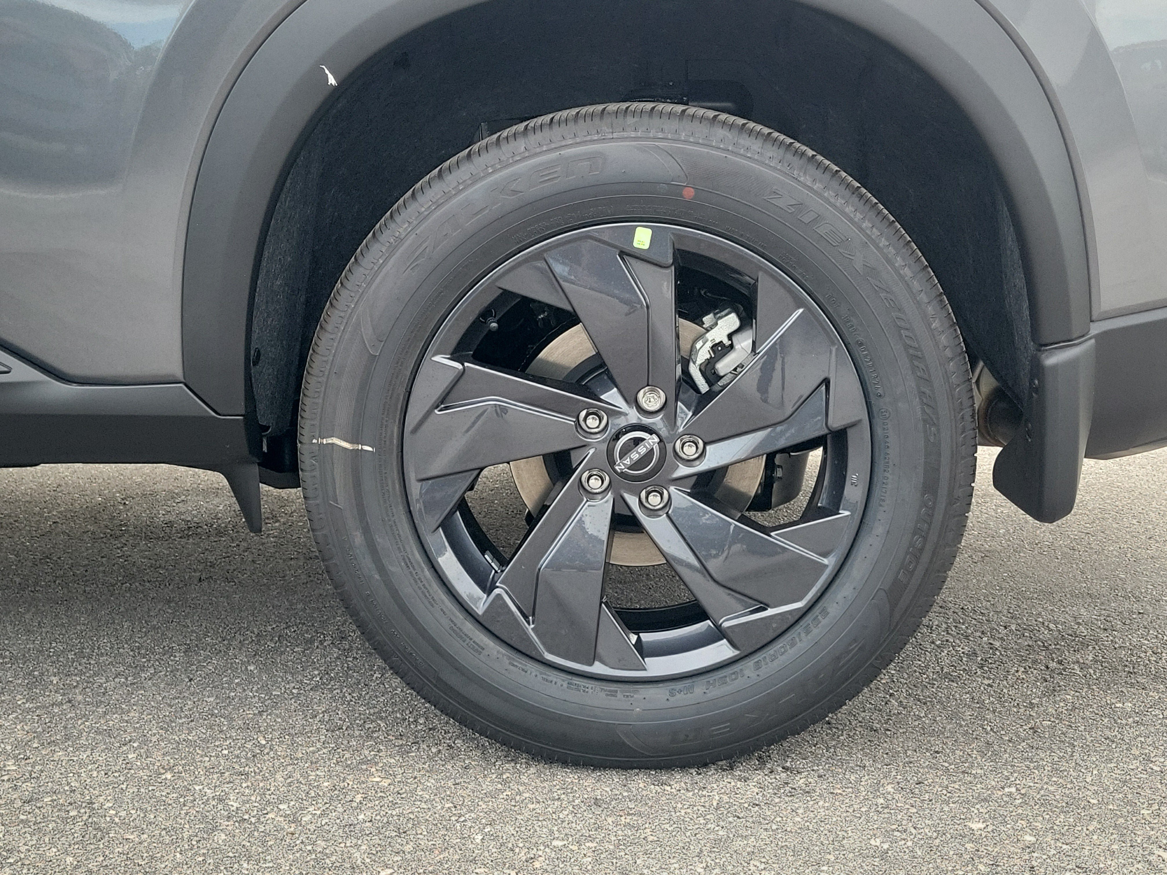 New 2027 Nissan Rogue SV FWD image 7