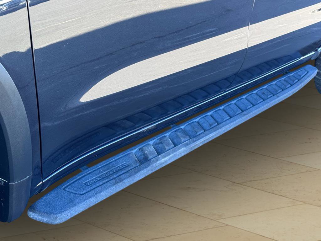 Used 2022 Chevrolet Silverado 1500 ZR2 w/ Technology Package image 39