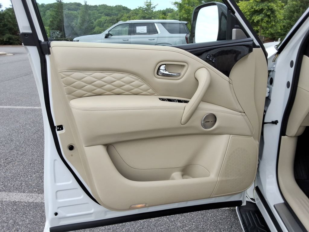 Used 2022 INFINITI QX80 Sensory w/ Cargo Package RWD image 23