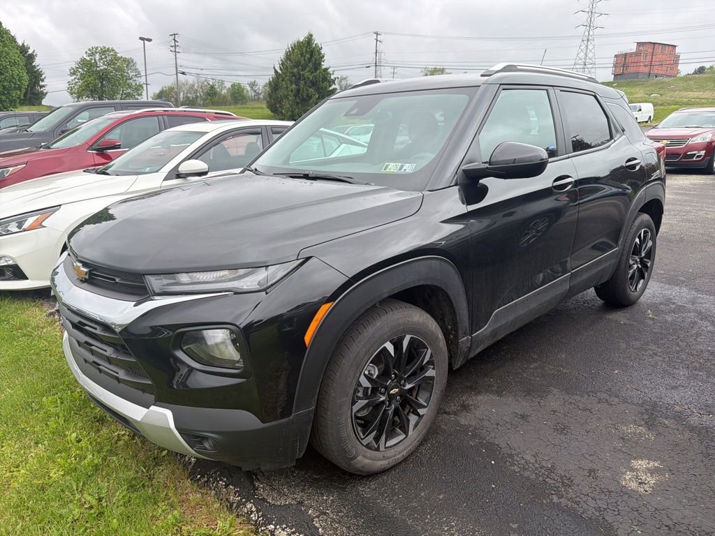 Certified 2023 Chevrolet TrailBlazer LT w/ Convenience Package FWD image 9