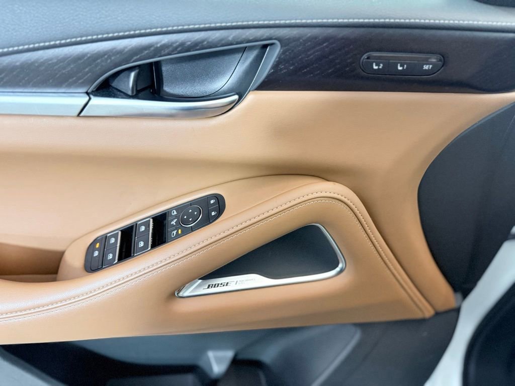 Used 2023 INFINITI QX60 Sensory w/ Cargo Package image 17