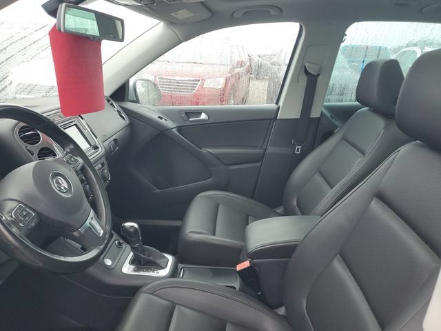 Used 2017 Volkswagen Tiguan Wolfsburg Edition AWD/4WD image 11