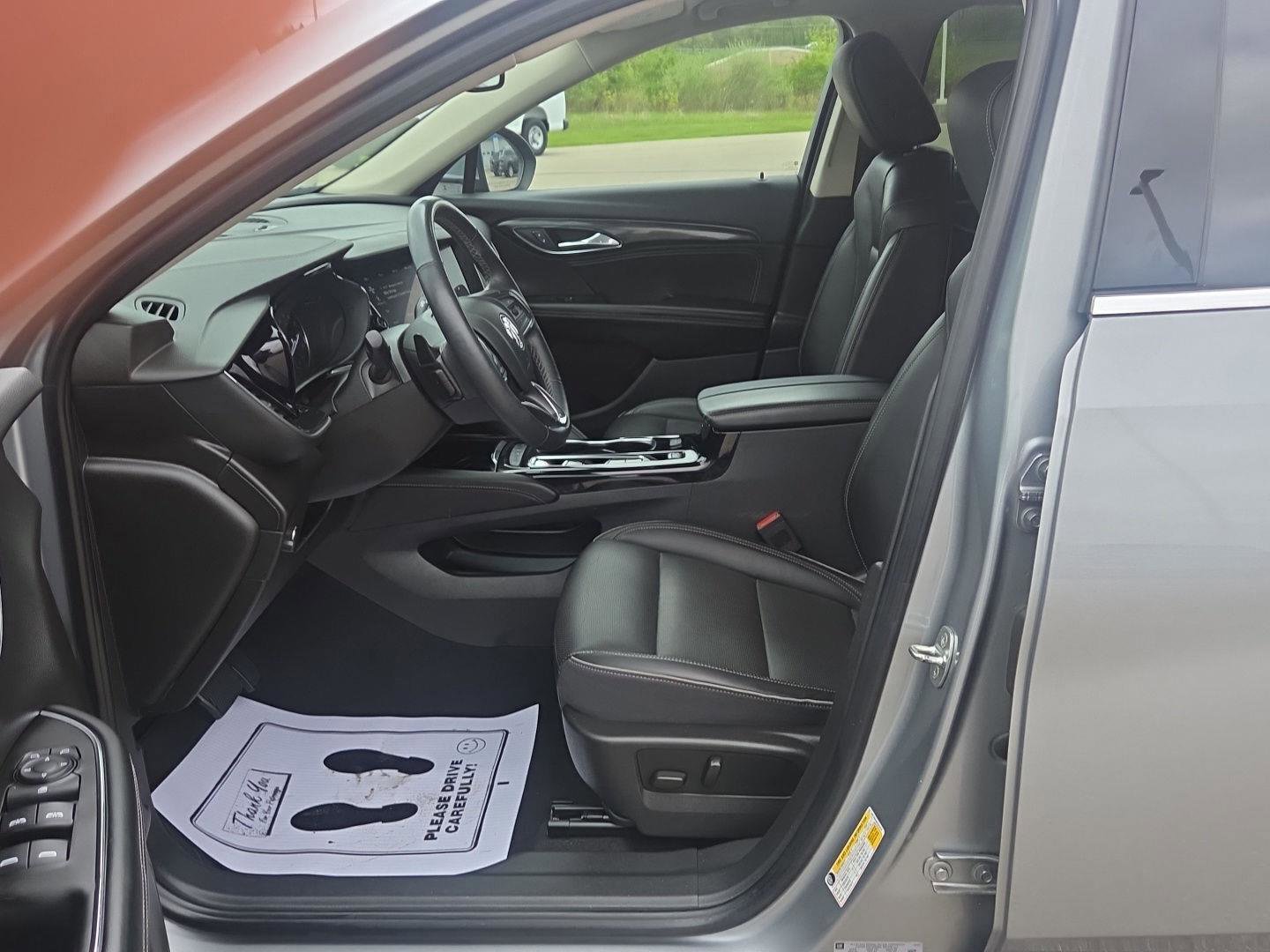 Used 2023 Buick Envision Essence FWD image 17