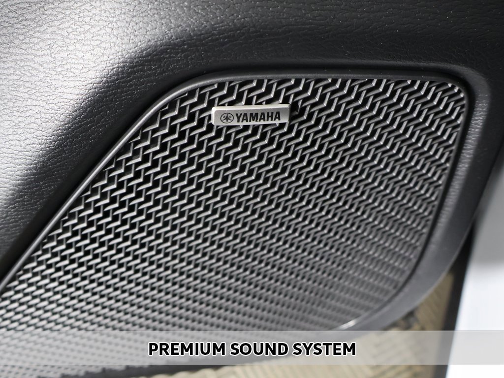 New 2026 Mitsubishi Outlander ES image 4