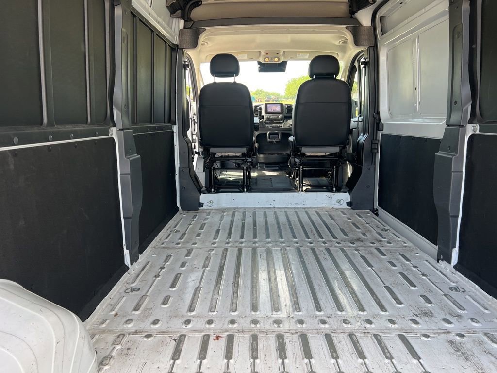 Used 2023 RAM ProMaster 2500 image 52