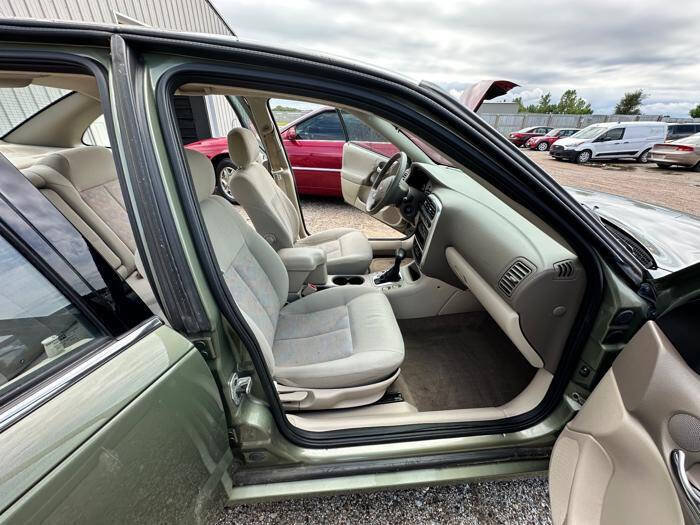 Used 2003 Saturn L-Series L200 w/ Convenience Pkg FWD image 29