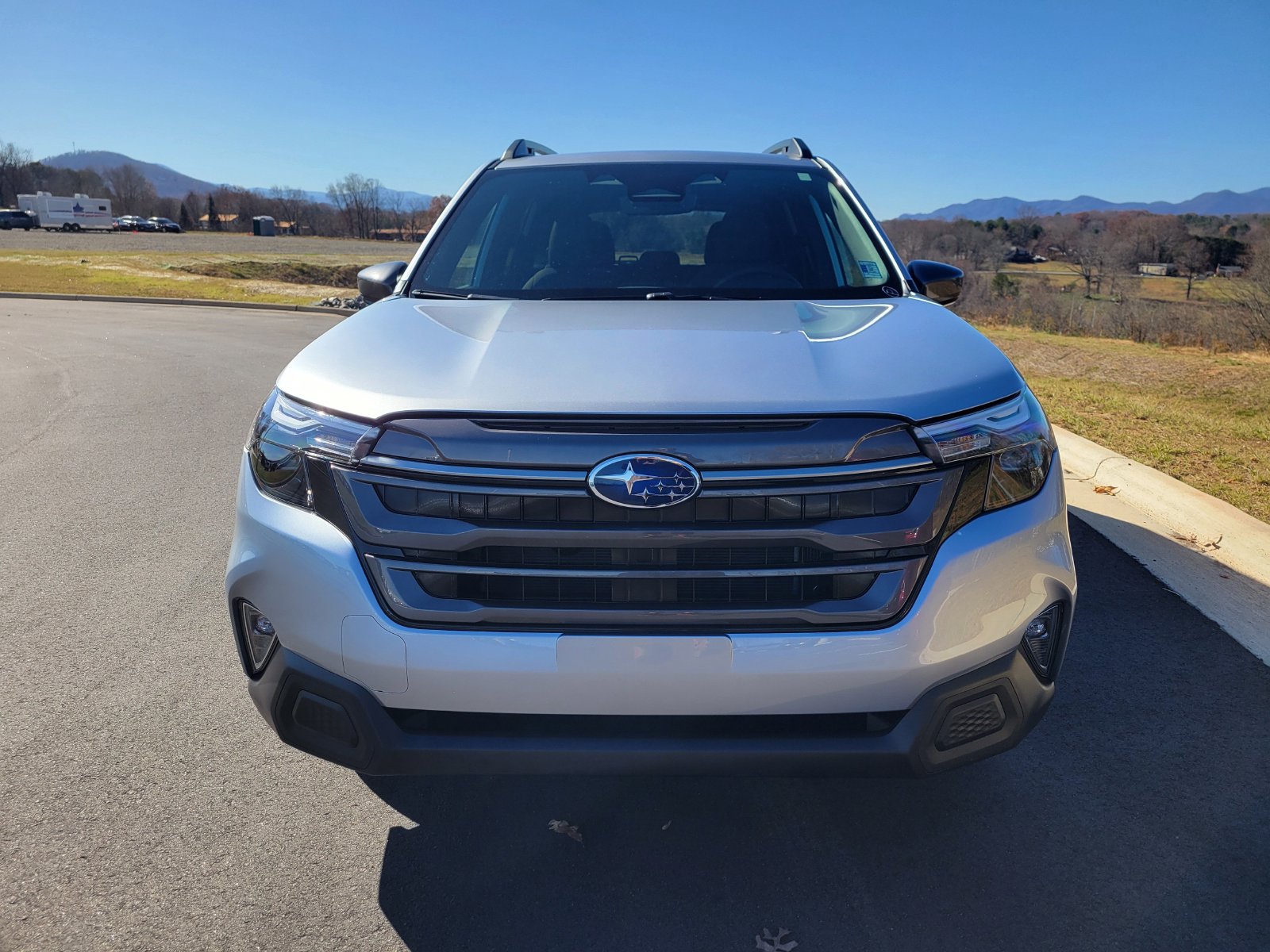 New 2026 Subaru Forester Premium AWD/4WD image 2
