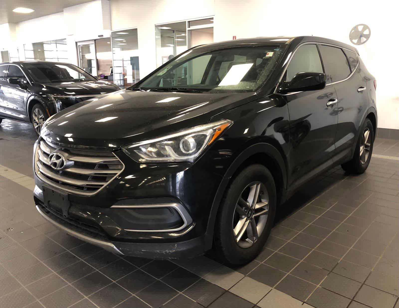 Used 2018 Hyundai Santa Fe Sport FWD image 1