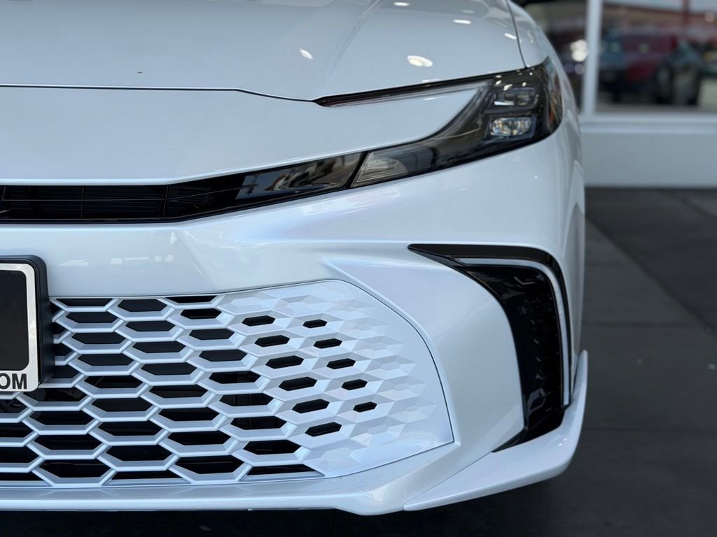 New 2026 Toyota Camry XSE AWD/4WD image 5