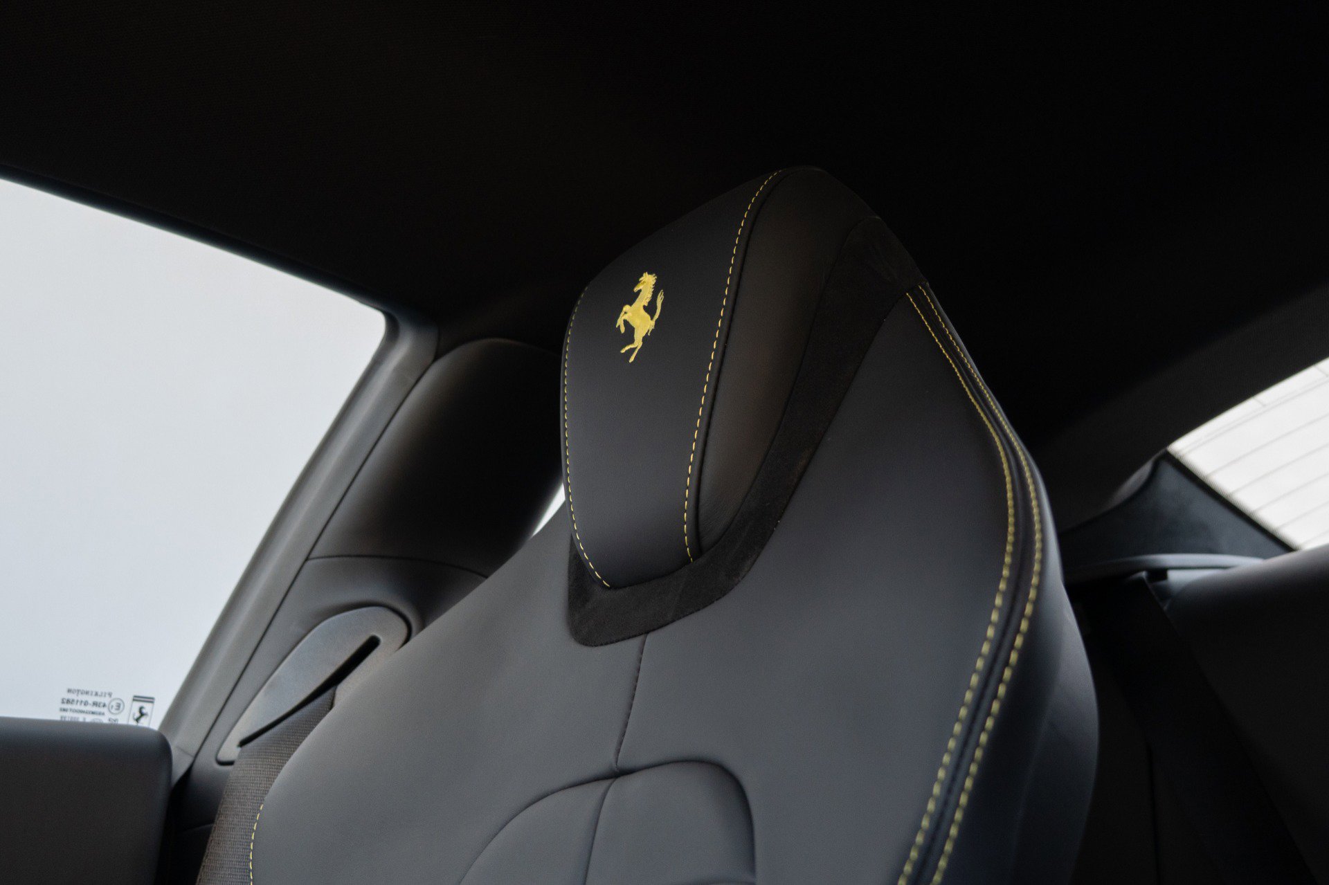 Used 2024 Ferrari Roma image 37