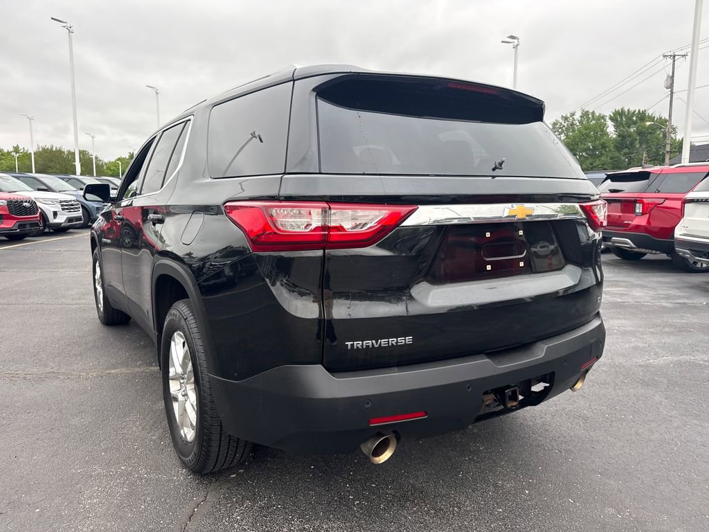 Used 2018 Chevrolet Traverse LT FWD image 10