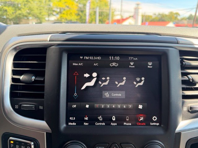 Used 2020 RAM 1500 Classic SLT w/ Luxury Group RWD image 42