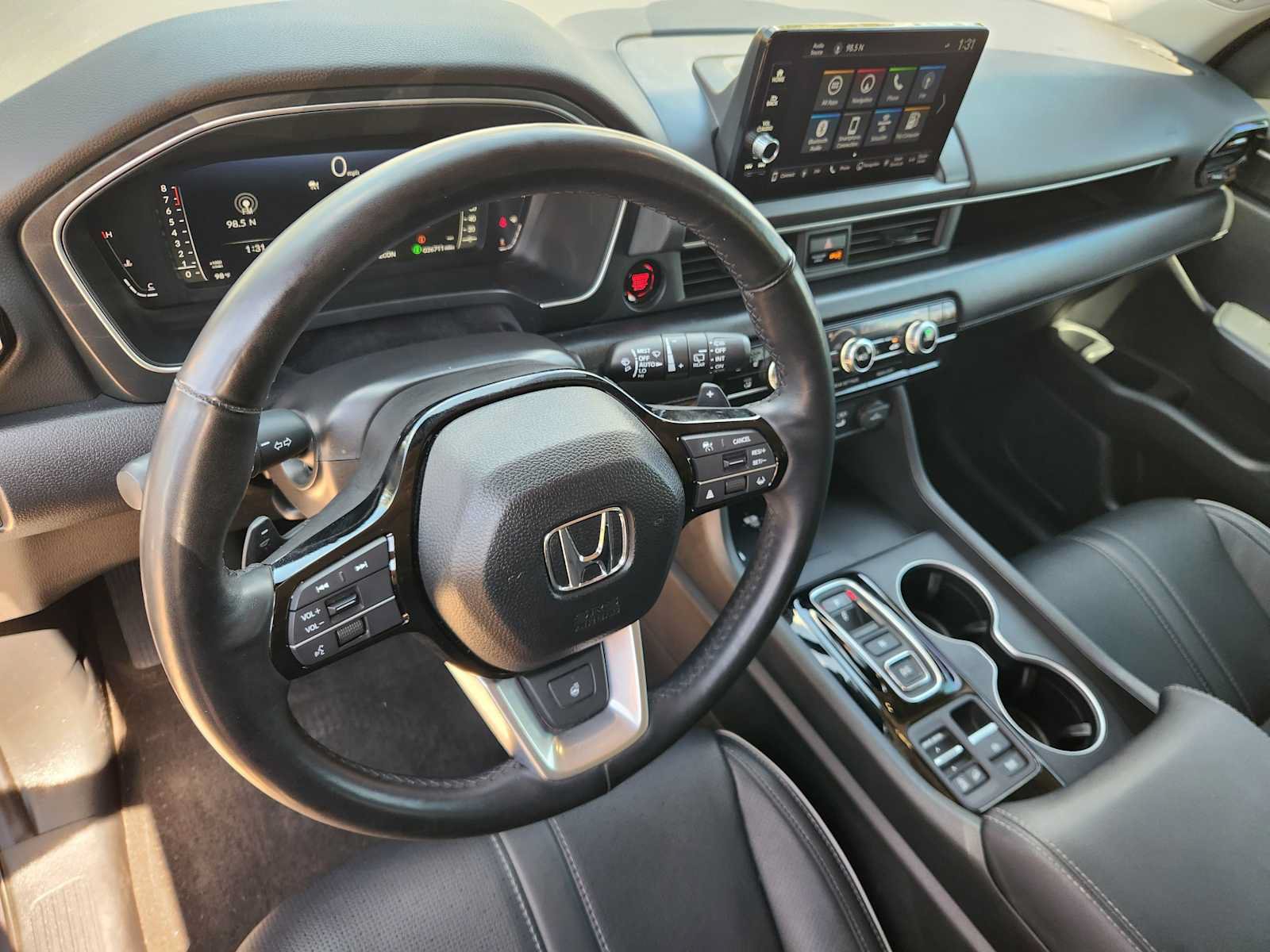 Certified 2024 Honda Pilot Elite image 2
